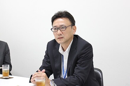 新井氏 新井氏