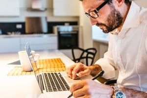 Online learning man with laptop