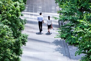 自動車・航空宇宙産業におけるカーボンニュートラル PAS 2060 の第三者検証の重要性解説