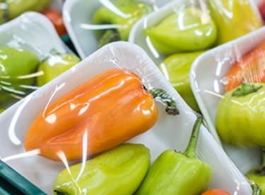 packaging vegetables supermarket