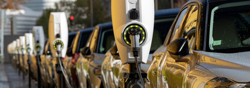 Charging electric vehicles