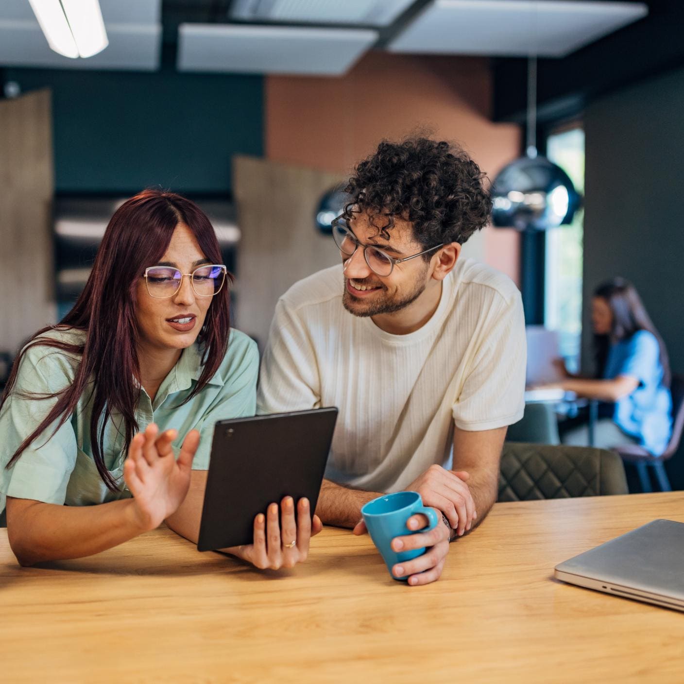 2 people working from home 