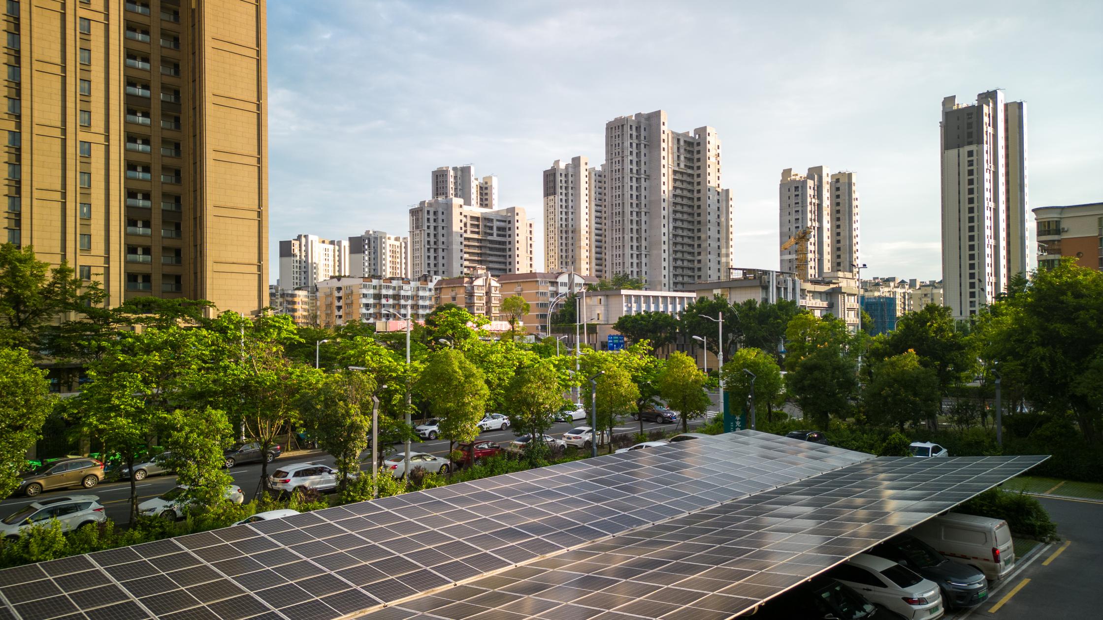 Urban parking lot uses solar panels as roof